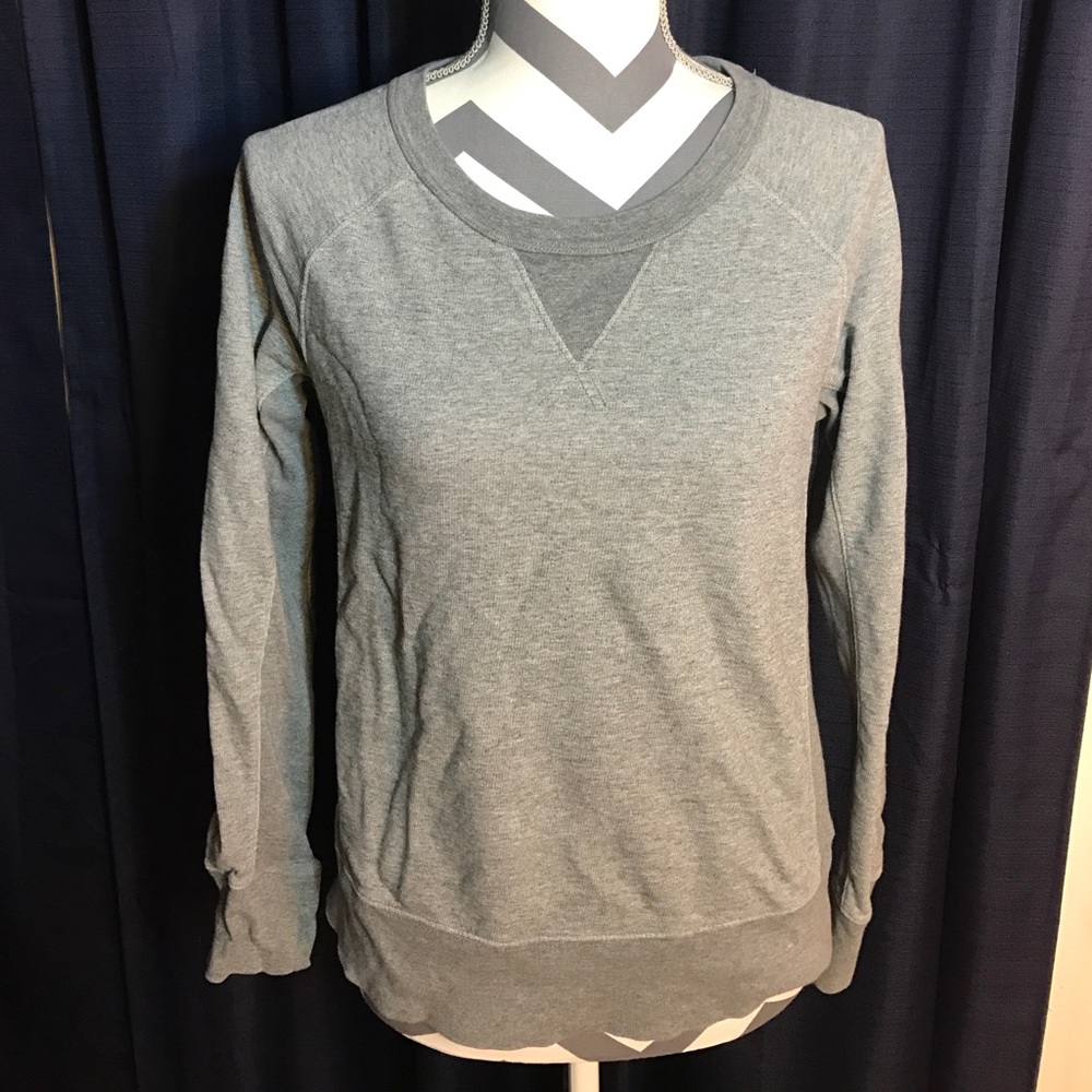 ⭐️3 for $10⭐️ Gap. Preloved sweater