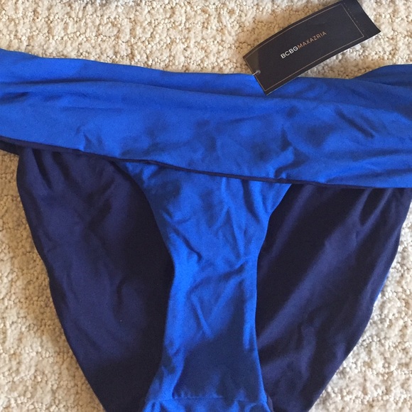BCBG Max Azria bikini - Picture 4 of 4