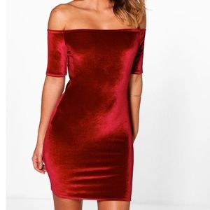 Off-shoulder Velvet Dress