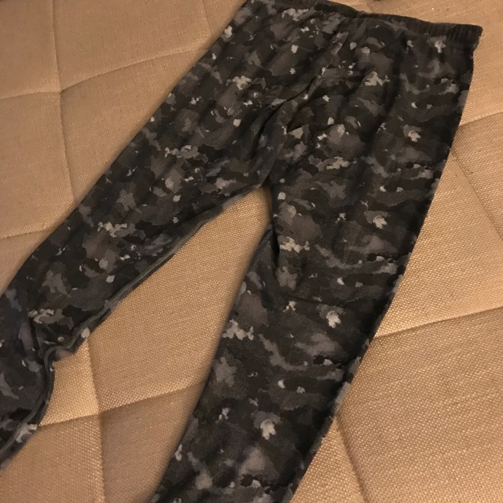 Nike Leg-a-see running tights. Like new! - Picture 3 of 3