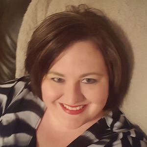 Meet your Posher, Carla