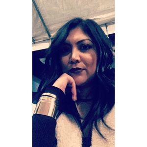 Meet your Posher, Christiane