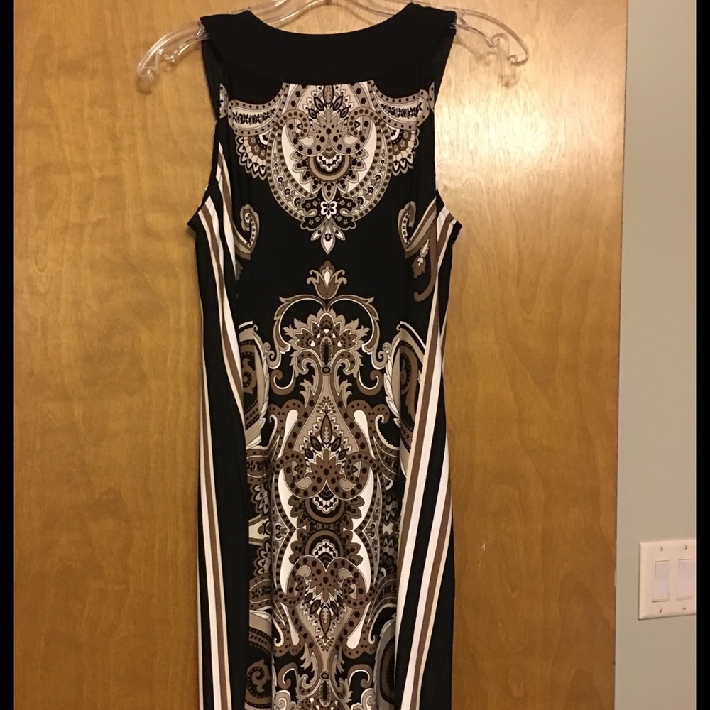 Dress - Picture 2 of 3