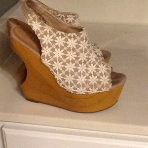 Chic, statement wedges