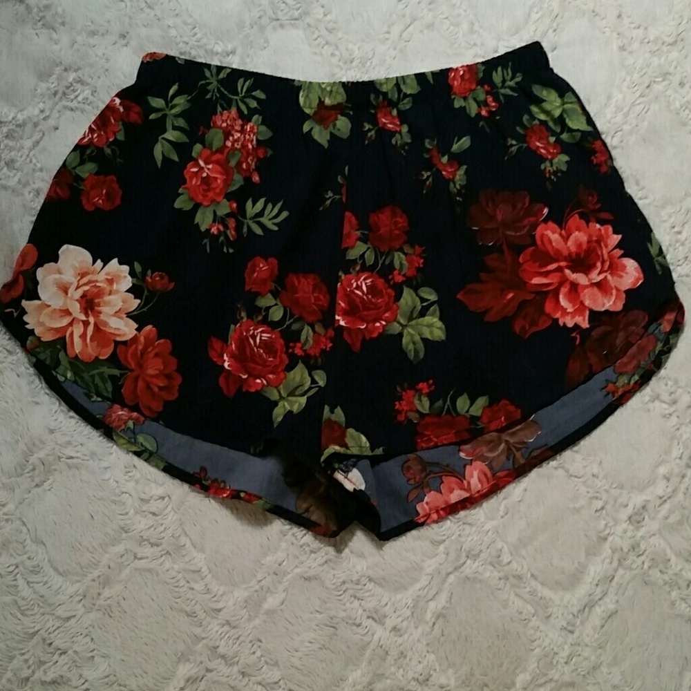 Floral Loose Fit Shorts