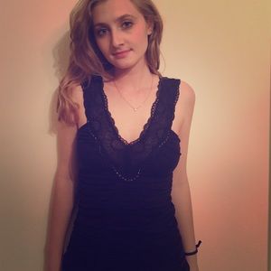 Deep V Lacey top 💋