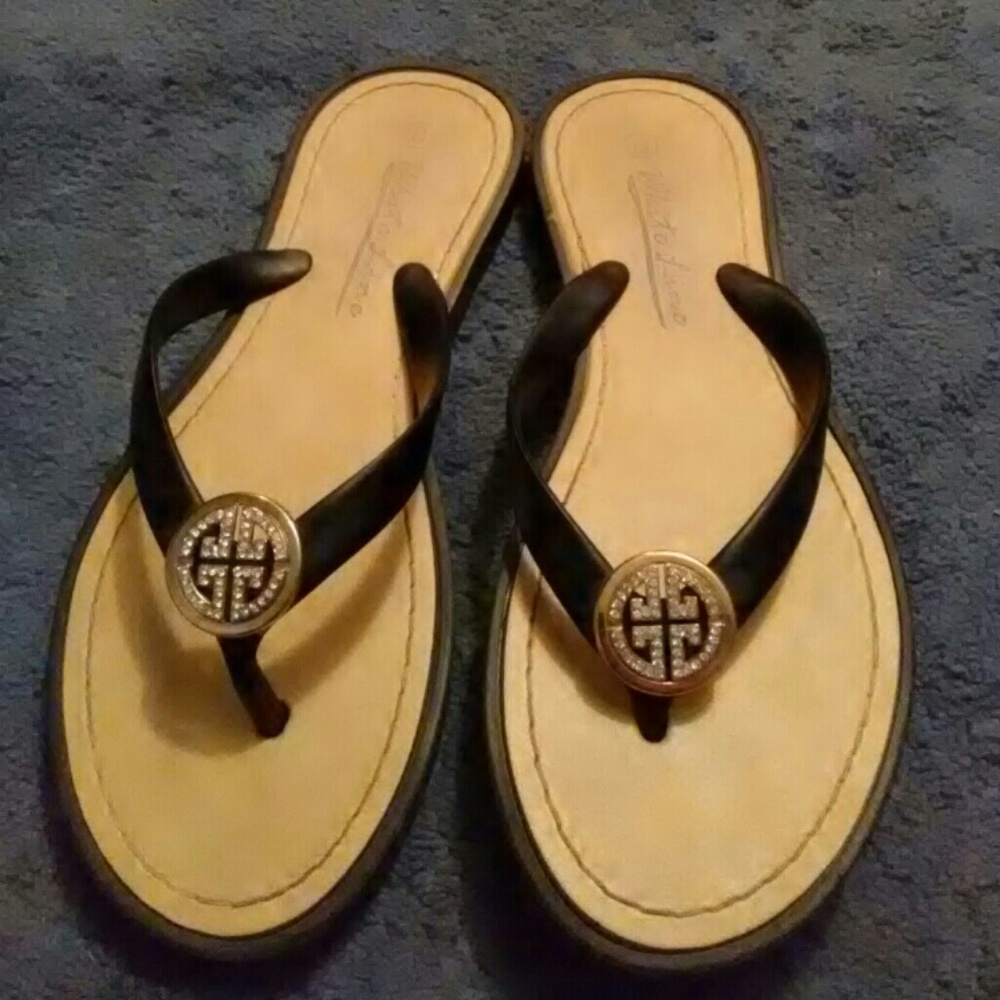 3 FOR $25 Black strap sandals
