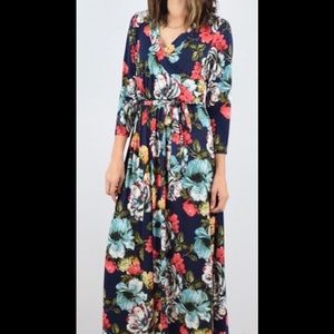 Floral pattern stretch maxi dress