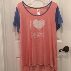 Customized Lularoe classic tee extra large