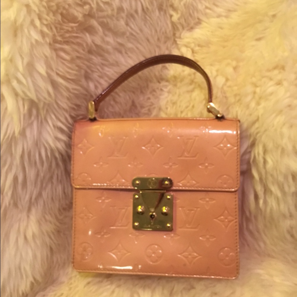 Louis Vuitton spring street purse
