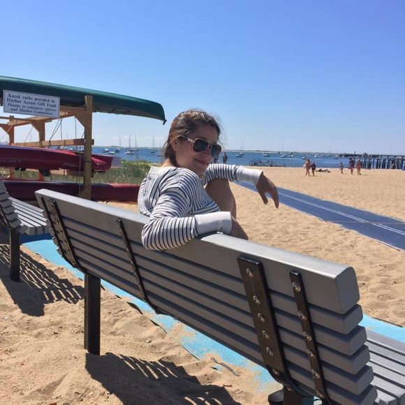 Meet your Posher, Chelsea - Picture 1 of 1