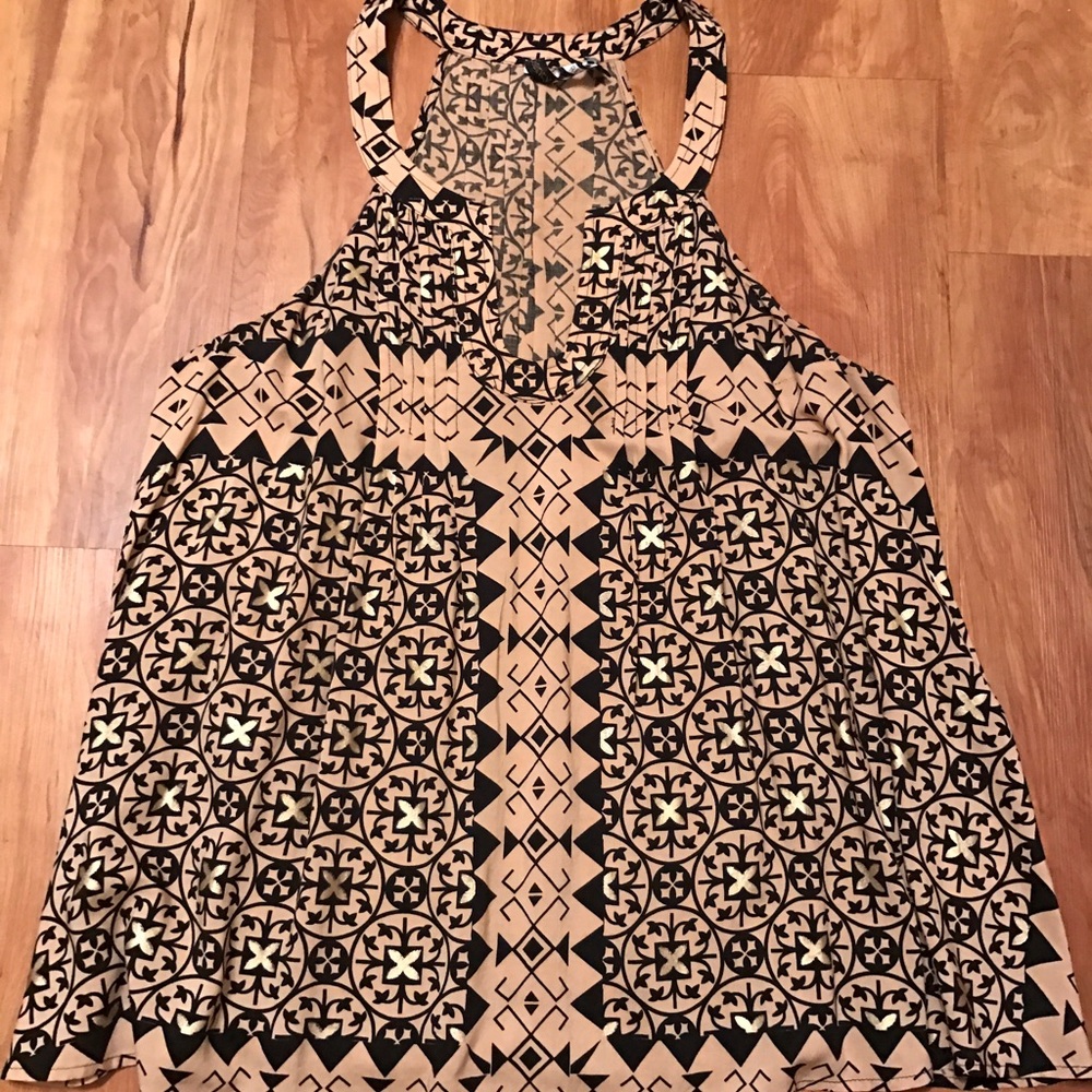 Anthropologie top. Size M. Worn a few times.