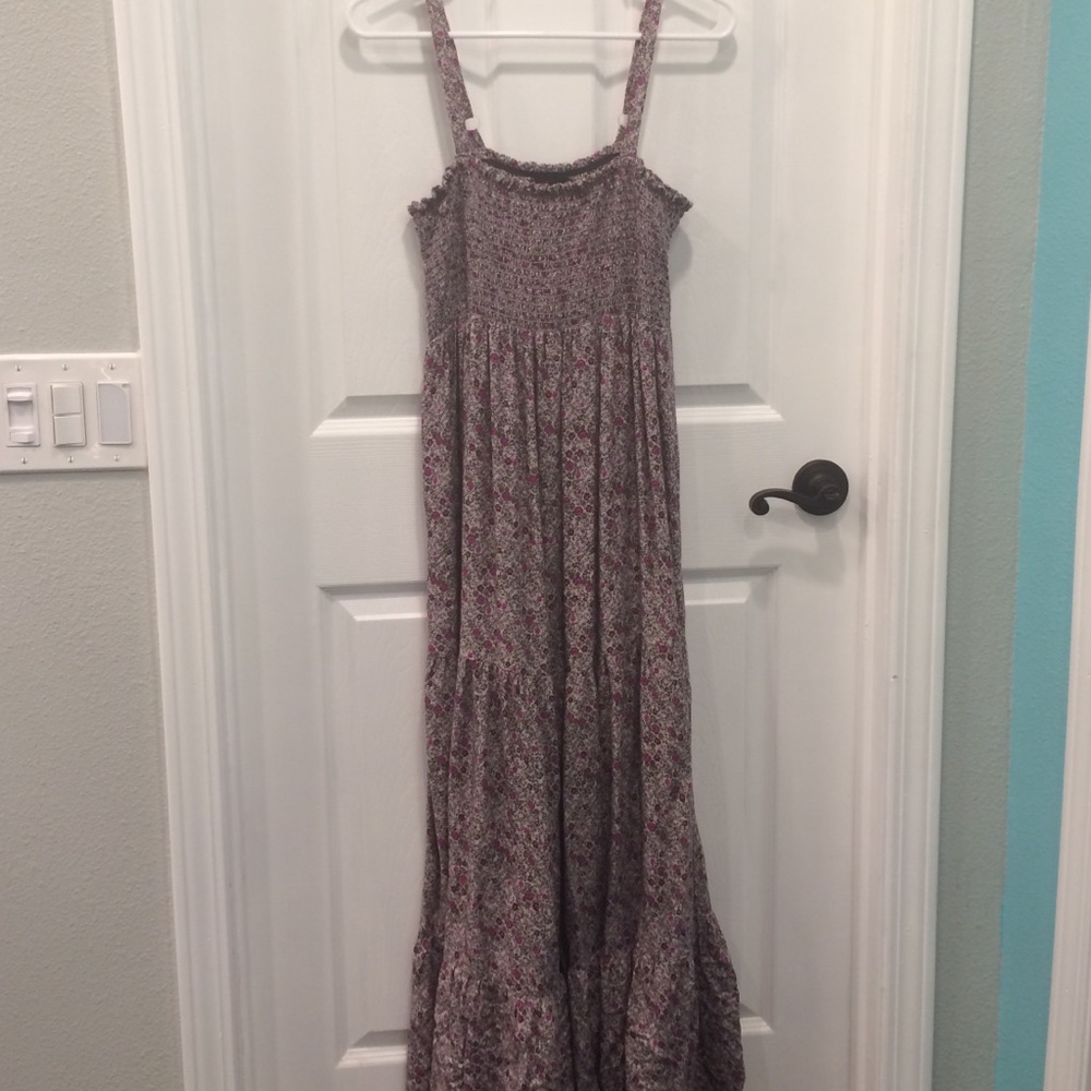 Maxi dress. Lavender w/green &fuchsia floral print