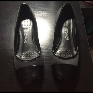 Kenneth Cole REACTION flats