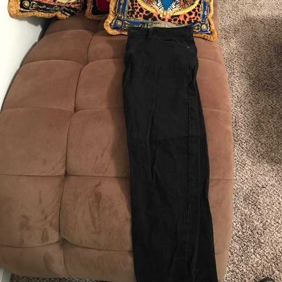 Tommy Hilfiger Jeans - Picture 2 of 3