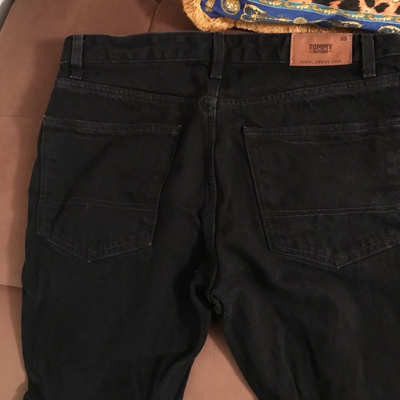 Tommy Hilfiger Jeans - Picture 3 of 3