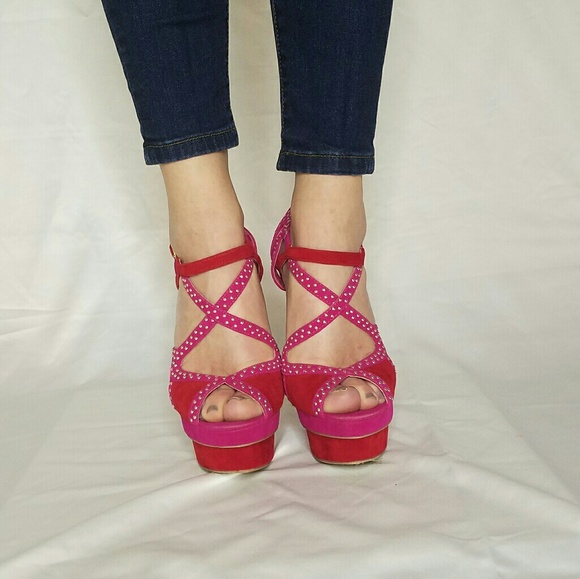 SCENE | Pink/Red Studded heels - Picture 2 of 4