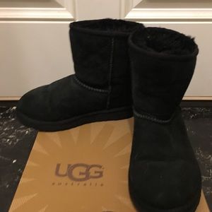 Ugg Classic Short Boots