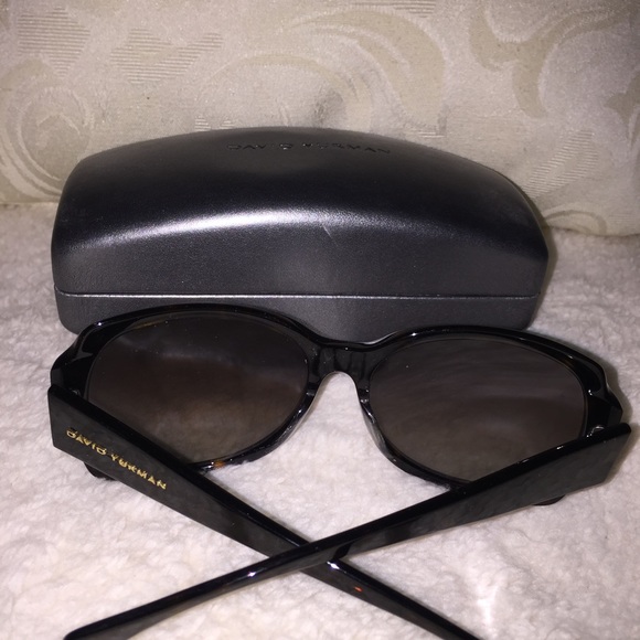 ❌SOLD❌David yurman sun glasses - Picture 3 of 4