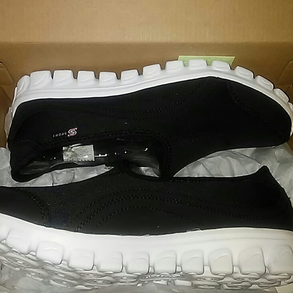 Skechers S Sport Shoes (Black/White)