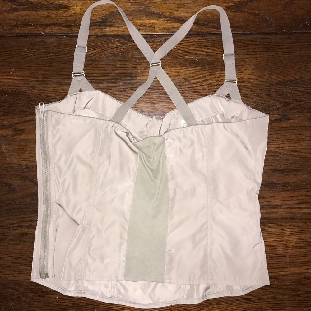 PH8 Corset Style Top -B17 - Picture 2 of 3
