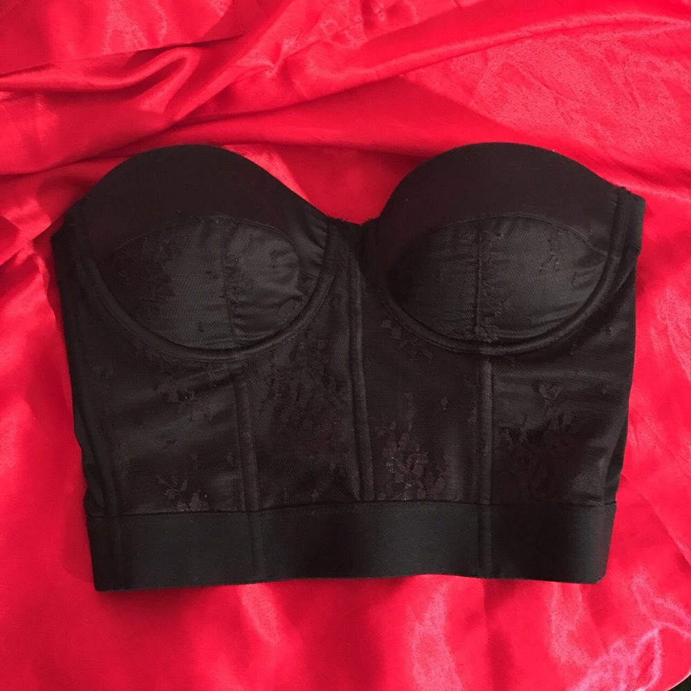 Black lace bustier