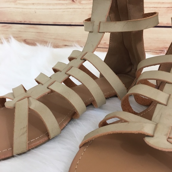 ⚡️FINAL⚡️Tan gladiator sandals size 9 (new) - Picture 2 of 8
