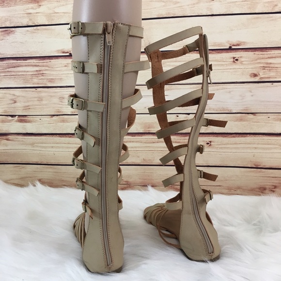 ⚡️FINAL⚡️Tan gladiator sandals size 9 (new) - Picture 5 of 8