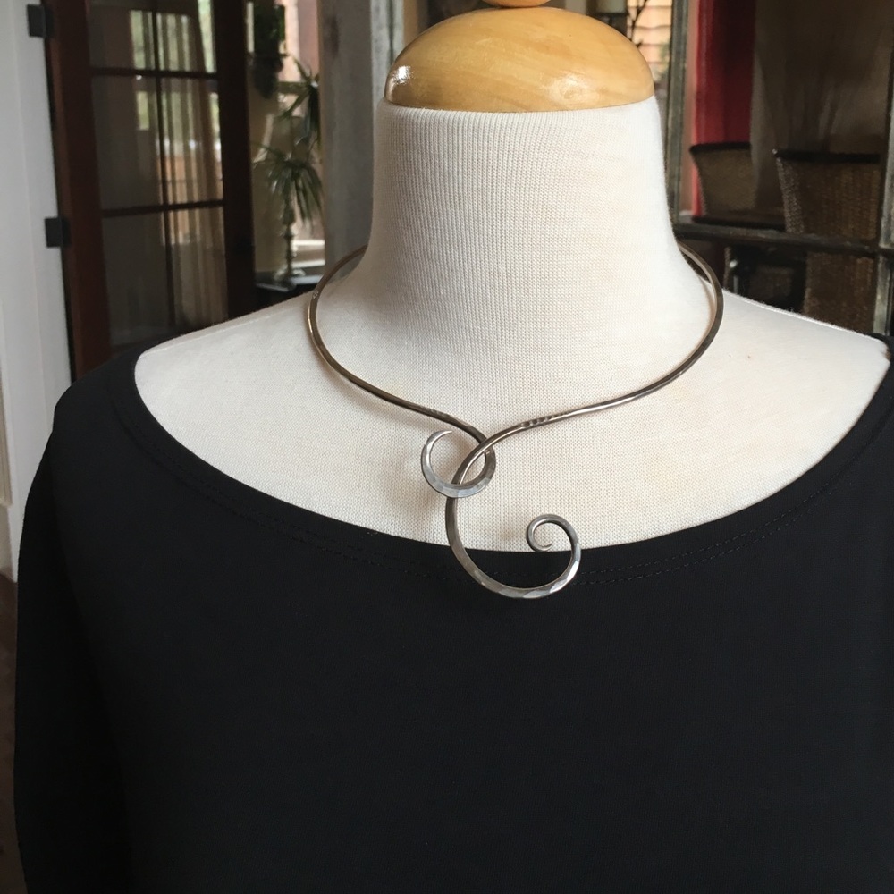 🌸Handcrafted Sterling Silver Collar