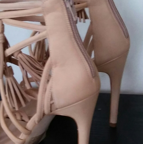 Sandals - Picture 2 of 3