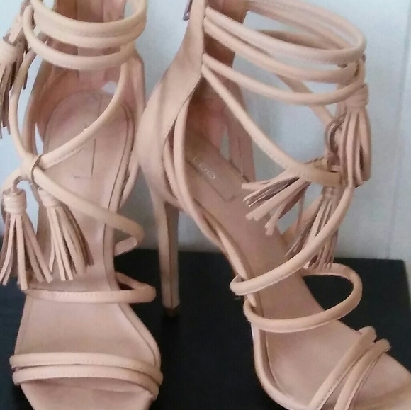 Sandals - Picture 3 of 3