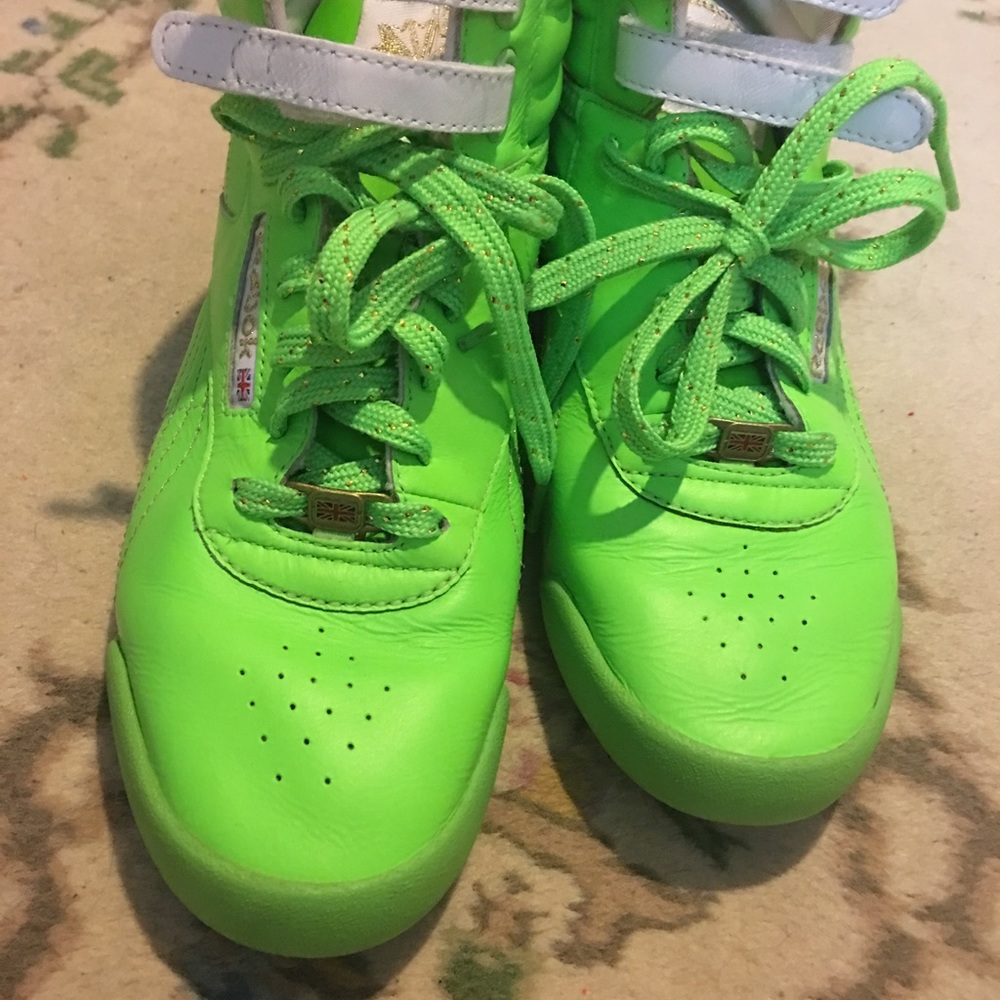 Freestyle Reebok sneakers