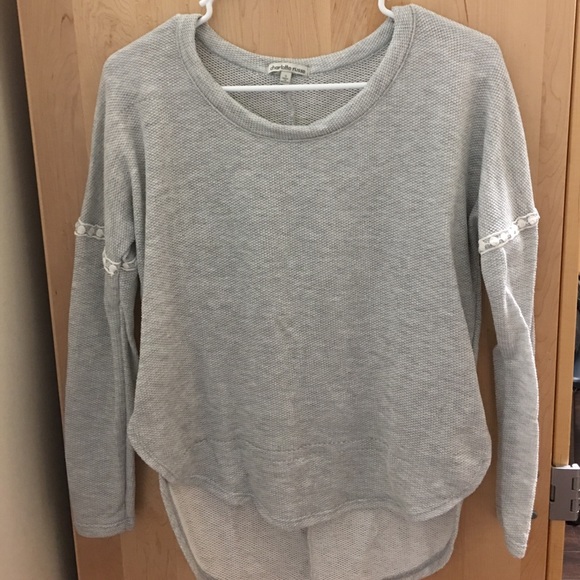 High- Low Light Sweater from Charlotte Russe - Picture 1 of 4