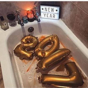 Meet your Posher, Ravae