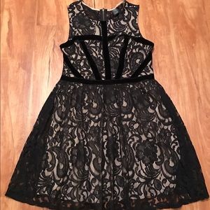 Black lace dress. Size L. Worn once.