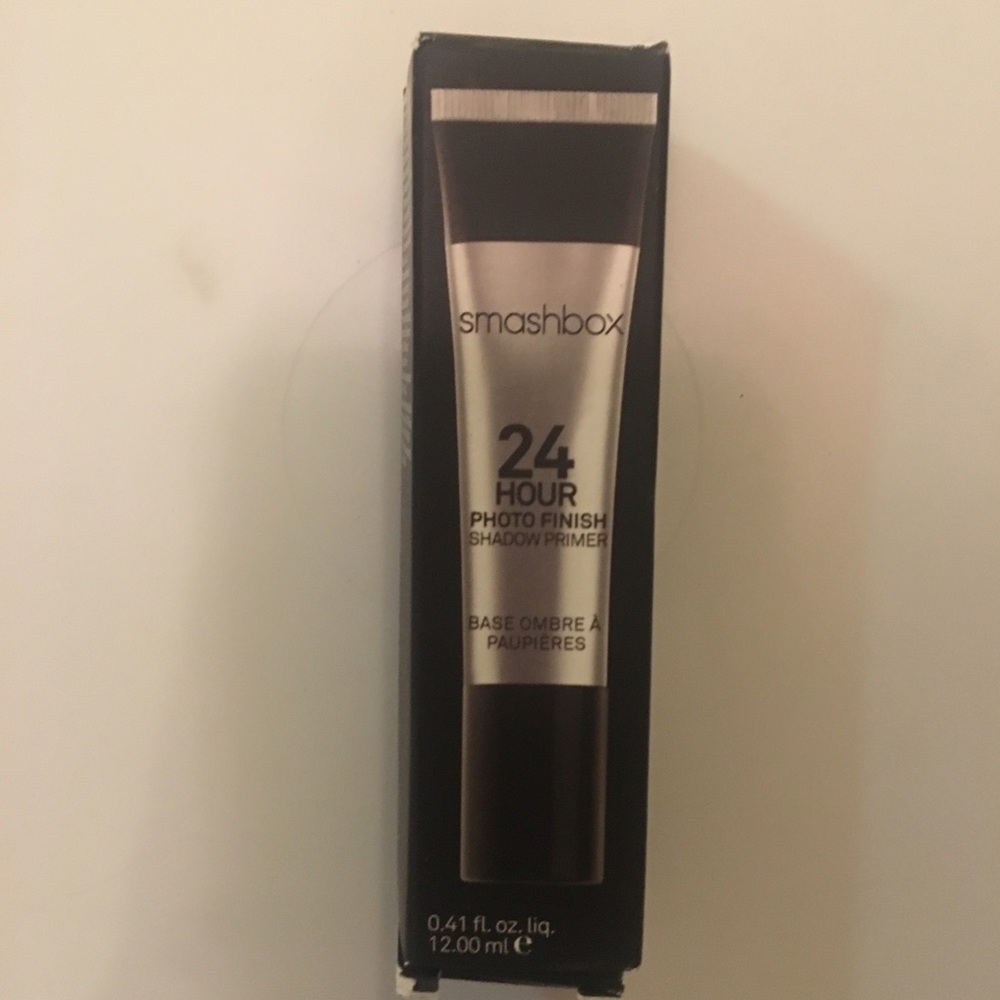 NEW Smashbox 24 hour Shadow Primer