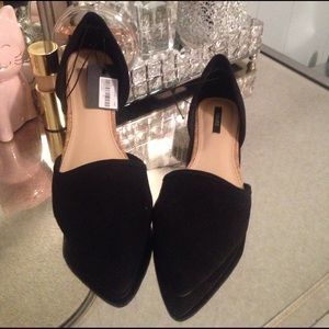 Pointy flats shoes