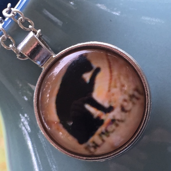 Black cat 🐱 pendant choice of color - Picture 4 of 4