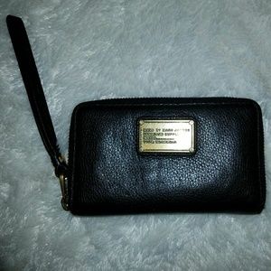 Marc Jacobs wristlet