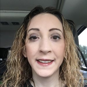 Meet your Posher, Kristin