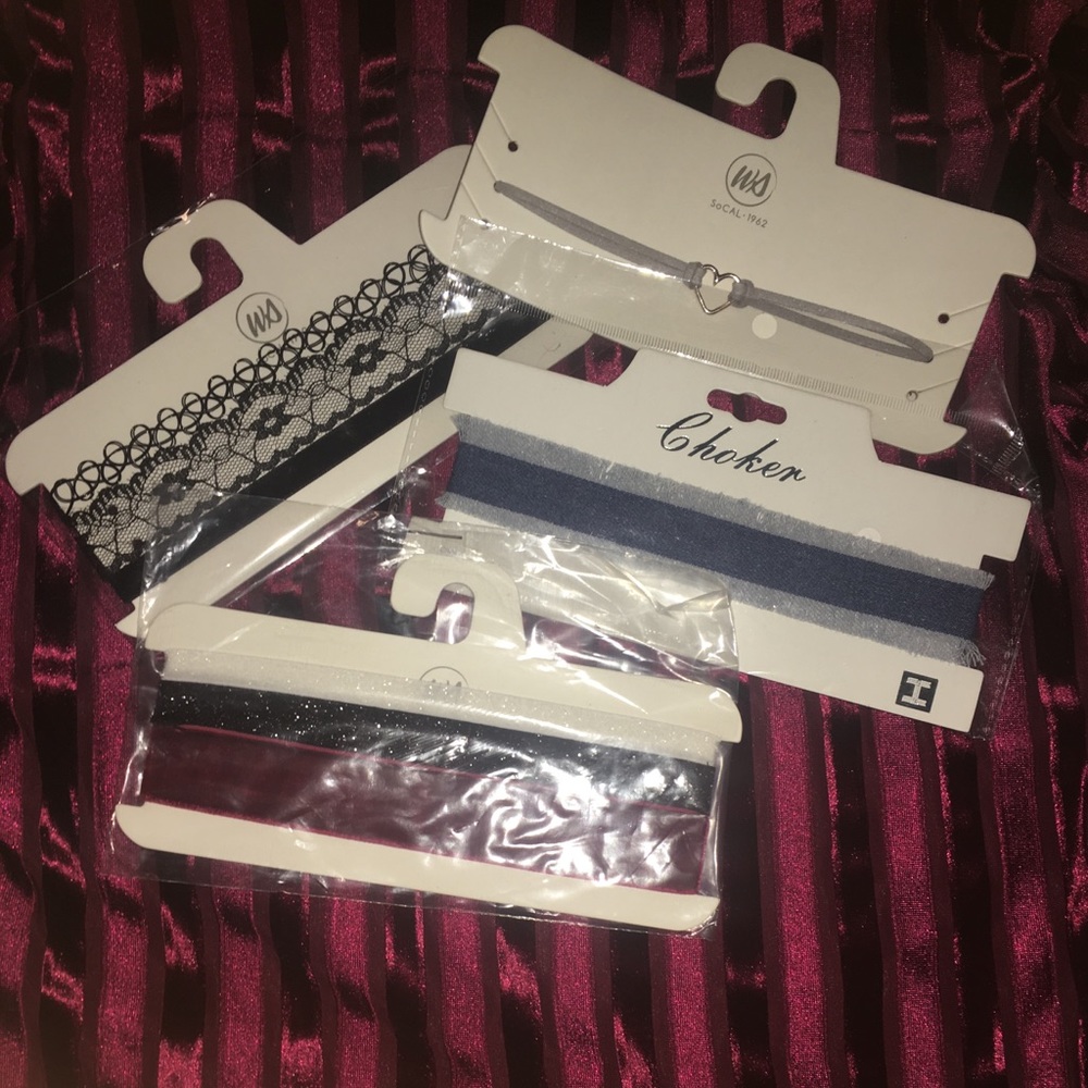 Choker Bundle! 🙏🏽