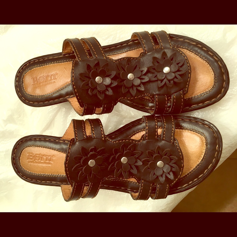 BORN Black and Tan Wedged Slides
