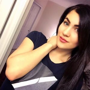 Meet your Posher, Leyla