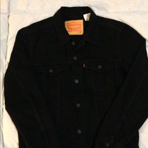Levi Trucker Jacket