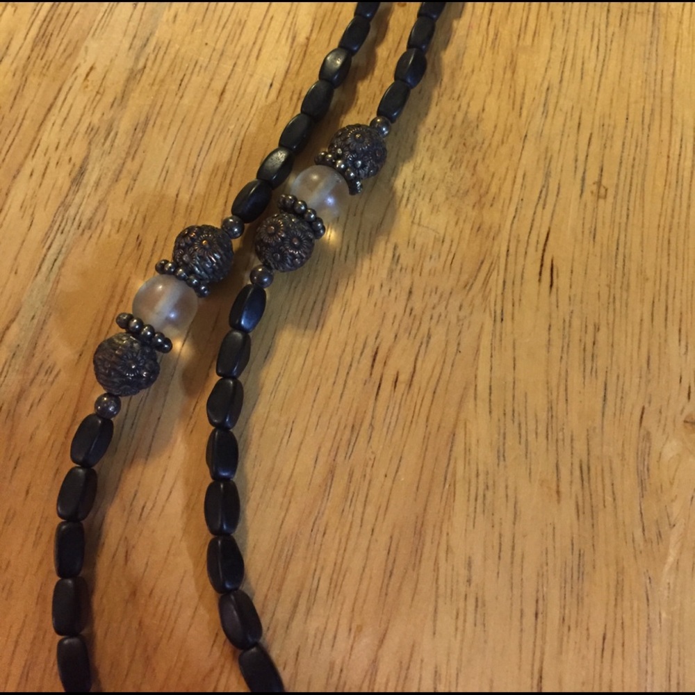 Necklace - Picture 2 of 3