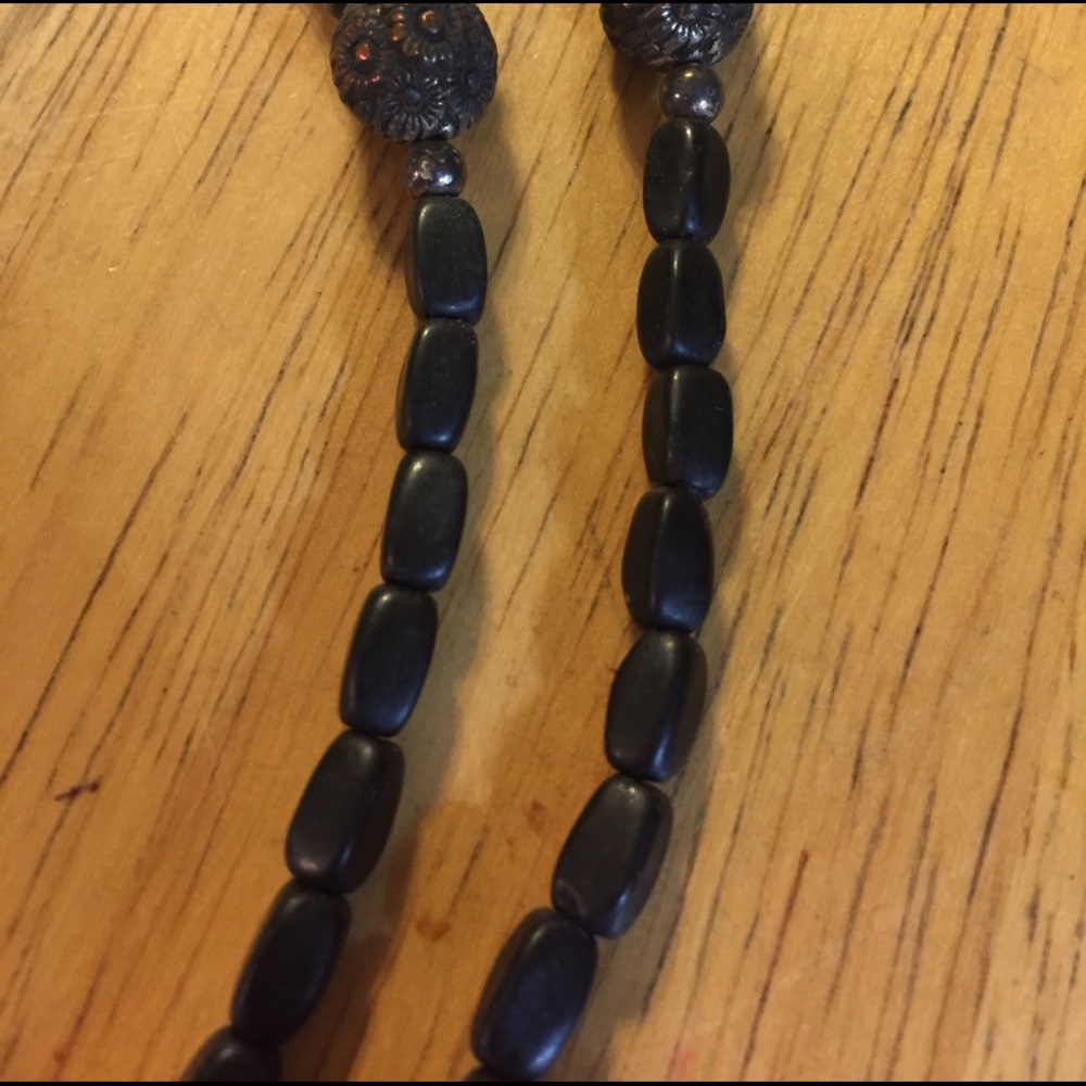 Necklace - Picture 3 of 3