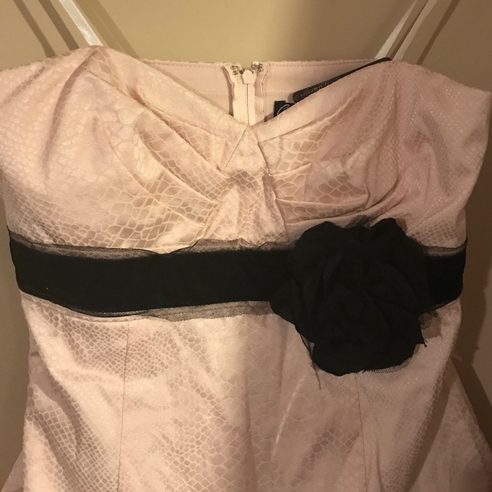 DRESS - Picture 2 of 4