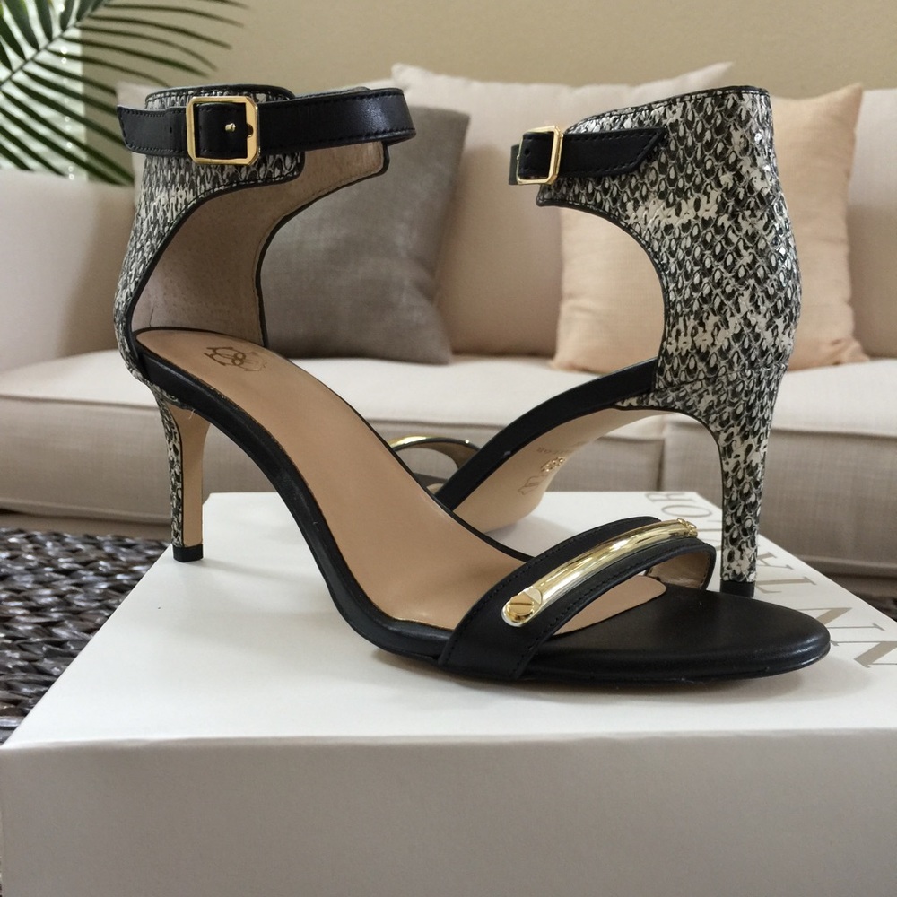 Ann Taylor 2.5" strapped sandals - NEW