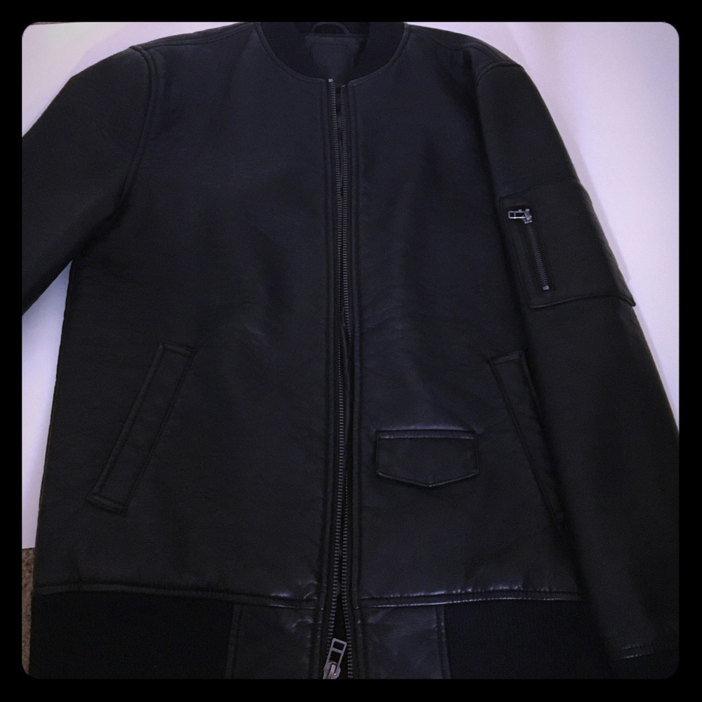 Brand New Krue Lrg leather Jacket