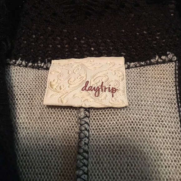 Cardigan - Picture 2 of 3